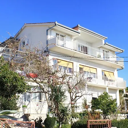 With A Parking Space Sumpetar, Omis - 9436 Apartment
