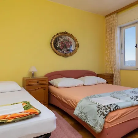 Apartment With A Parking Space Sumpetar, Omis - 9436 *