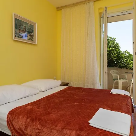 Apartment With A Parking Space Sumpetar, Omis - 9436 Sumpetar