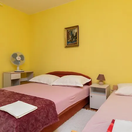 With A Parking Space Sumpetar, Omis - 9436 Apartment