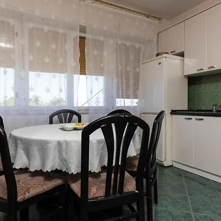With Parking Space Sumpetar, Omis - 9436 Sumpetar