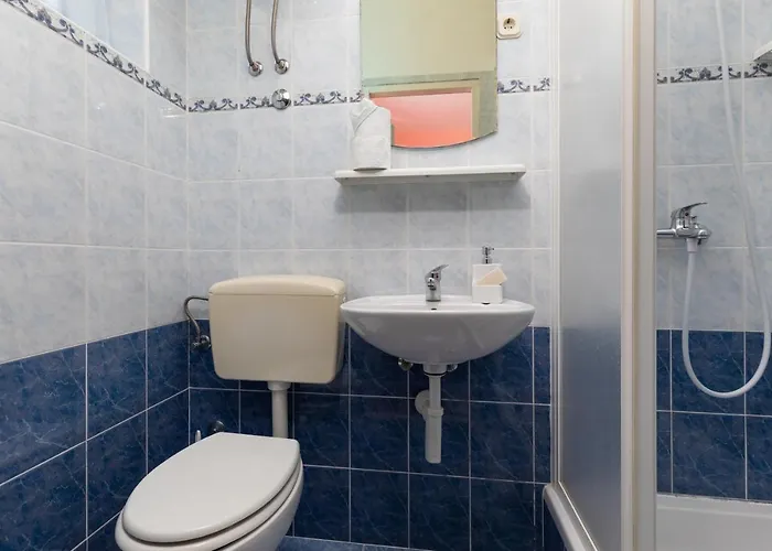 With Parking Space Sumpetar, Omis - 9436 Appartement Sumpetar